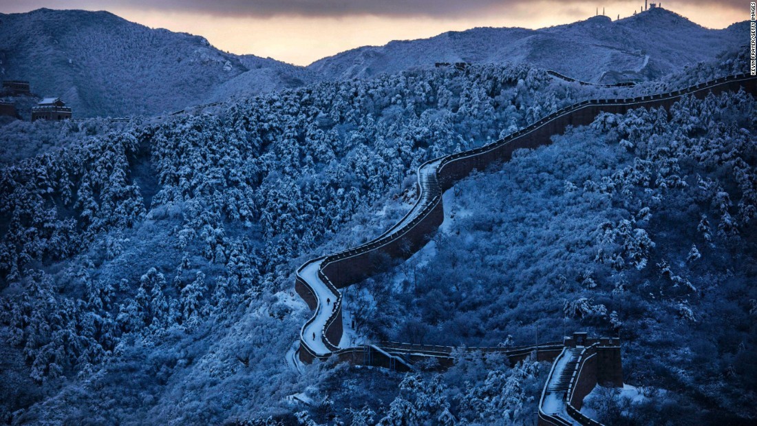 фото для записи Великую Китайскую стену накрыло первым снегом