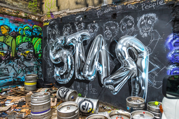 фото для записи Граффити в Лондоне - для некоторых это современное искусство (24 фото)